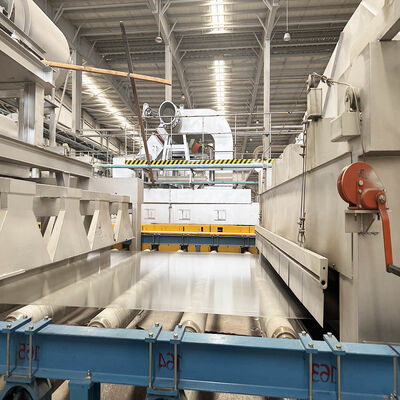 Besorgen 550TPD vollautomatische Float-Glas-Produktionslinie mit vollständigem Zinnbad und Aufbrühen Lehr-System Online-Herstellung