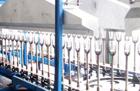 kaufen Weiße Glasverarbeitungsanlage des Aluminiumhydroxid-380V online manufacture